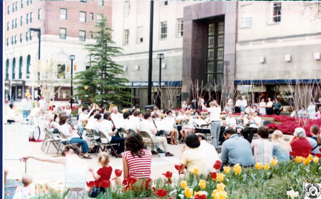 1980 04 20 44 Fayetteville St Mall RCB.jpg